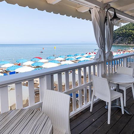 Hotel Maria Castellabate Exterior photo