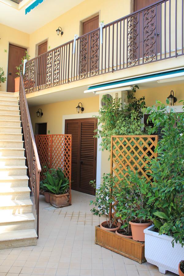 Hotel Maria Castellabate Exterior photo